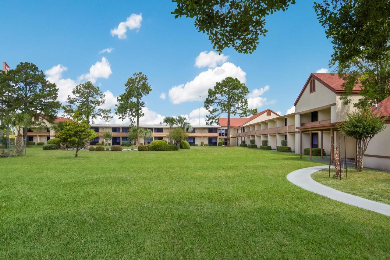 Red Roof Inn&Suites Brunswick I-95 Exterior foto
