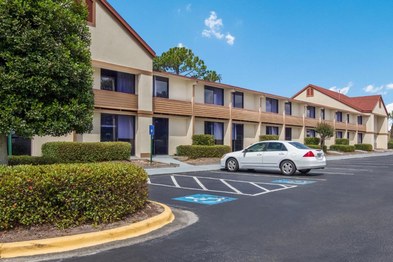 Red Roof Inn&Suites Brunswick I-95 Exterior foto