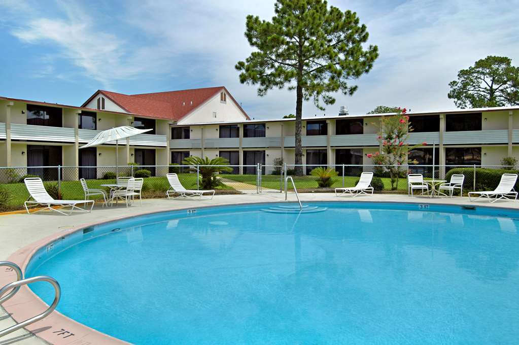 Red Roof Inn&Suites Brunswick I-95 Einrichtungen foto